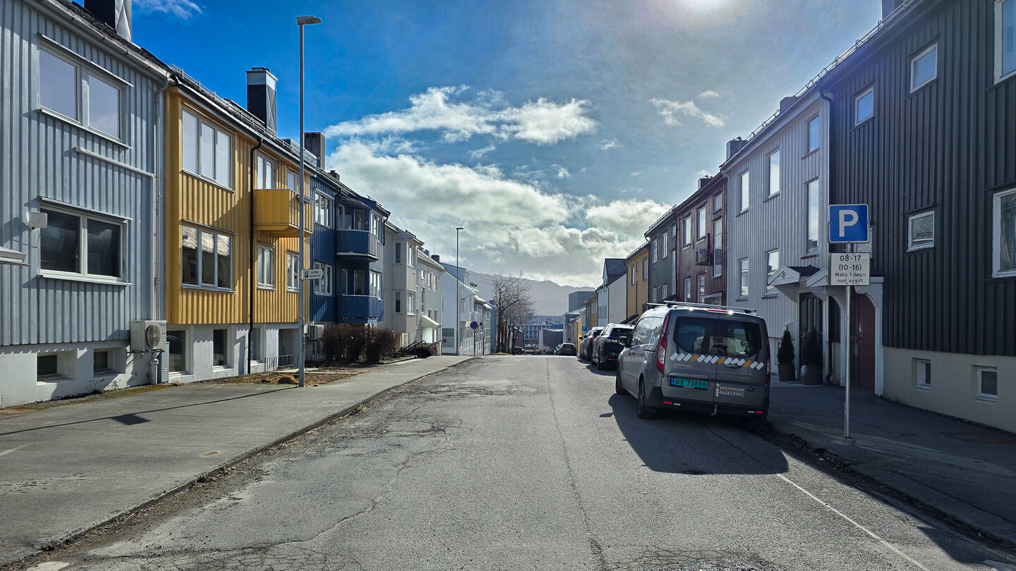 Foto fra offentlig parkeringssone 4610 – Øvre Sentrum + Kirketomta i Kristiansund